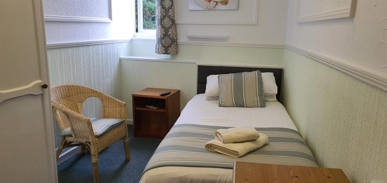 ווסטון סופר מארה Corbiere Guest House מראה חיצוני תמונה